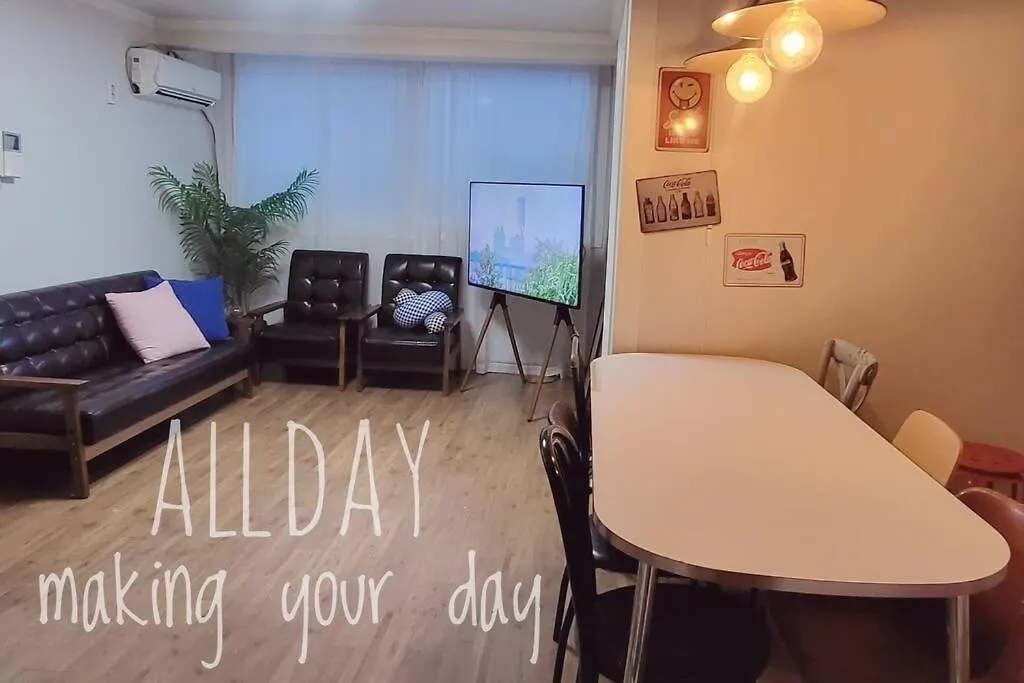 Allday Stay In Hongdae Seul